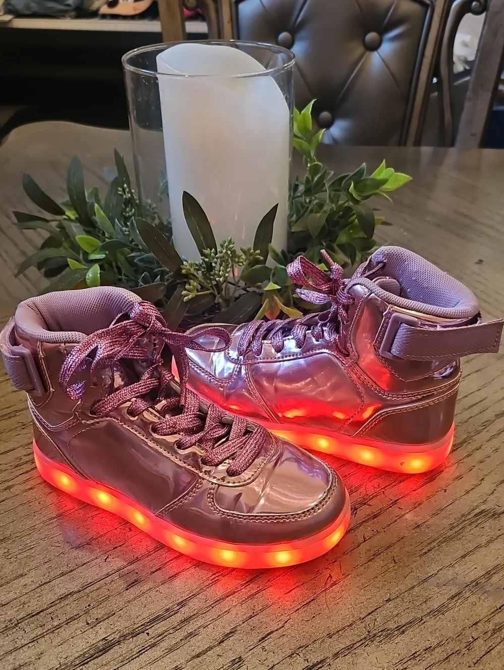 Kids Light-Up Led High-Top Sneakers in Metallic Pink Size 13